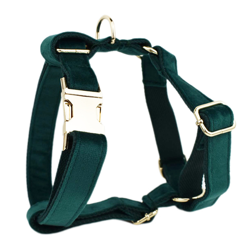 harness  new christmas green velvet